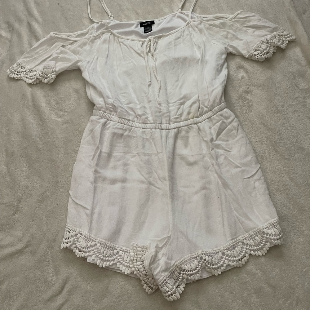 Chic White Lace-Trimmed Romper